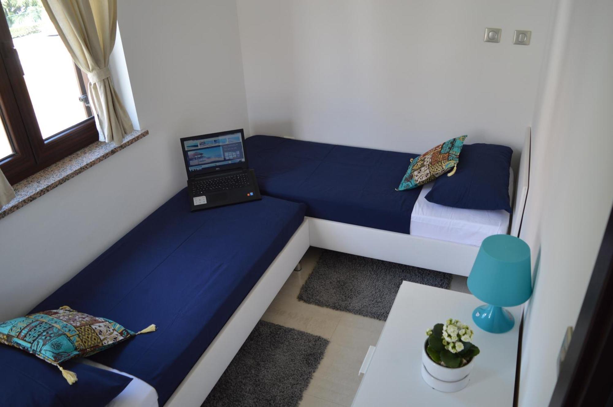 Apartments Villa Alba Пореч Экстерьер фото