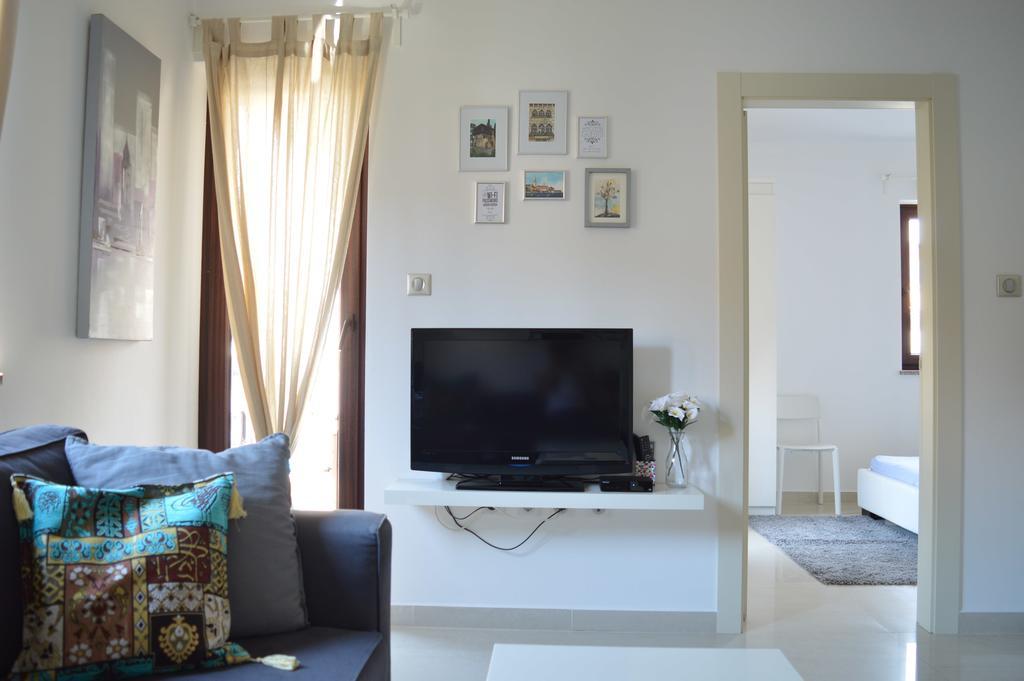 Apartments Villa Alba Пореч Экстерьер фото