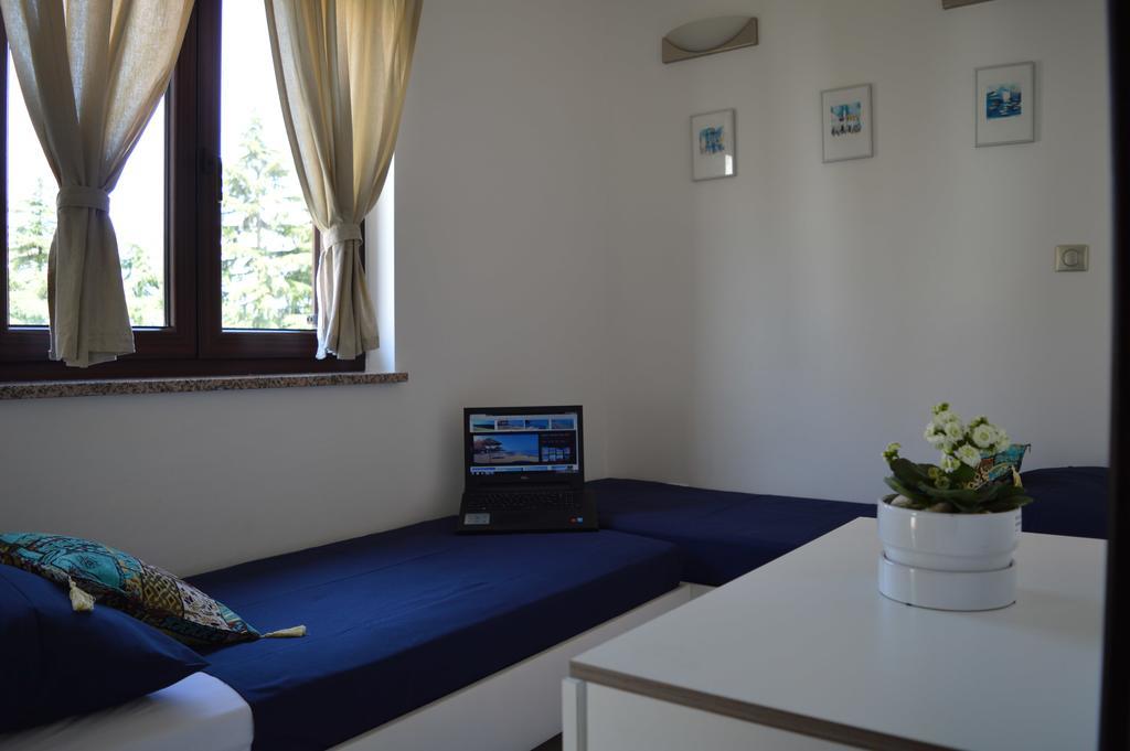 Apartments Villa Alba Пореч Экстерьер фото