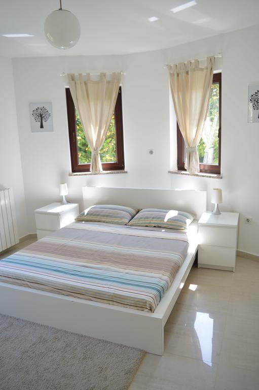 Apartments Villa Alba Пореч Экстерьер фото